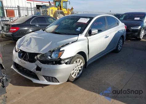 2017 Nissan Sentra S z USA, uszkodzony, nr VIN 3N1AB7AP8HY274800